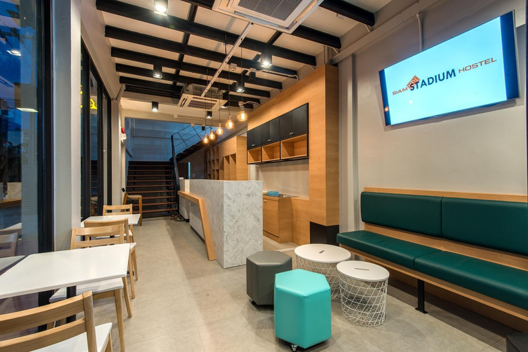Public Area 5, Siam Stadium Hostel, Pathum Wan