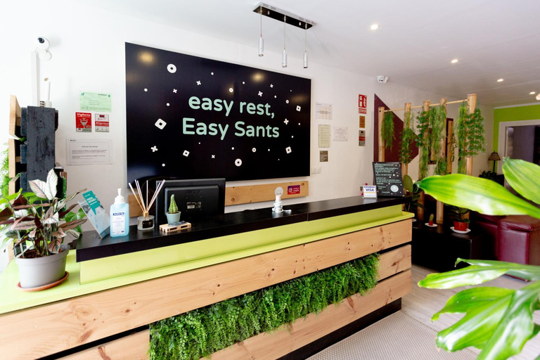 Public Area 2, Hostal Easy Sants, Barcelona