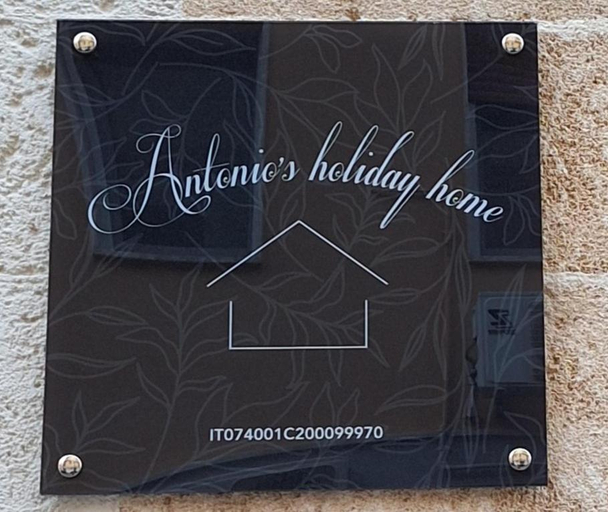 Others 3, Antonio's Holiday Home, Brindisi