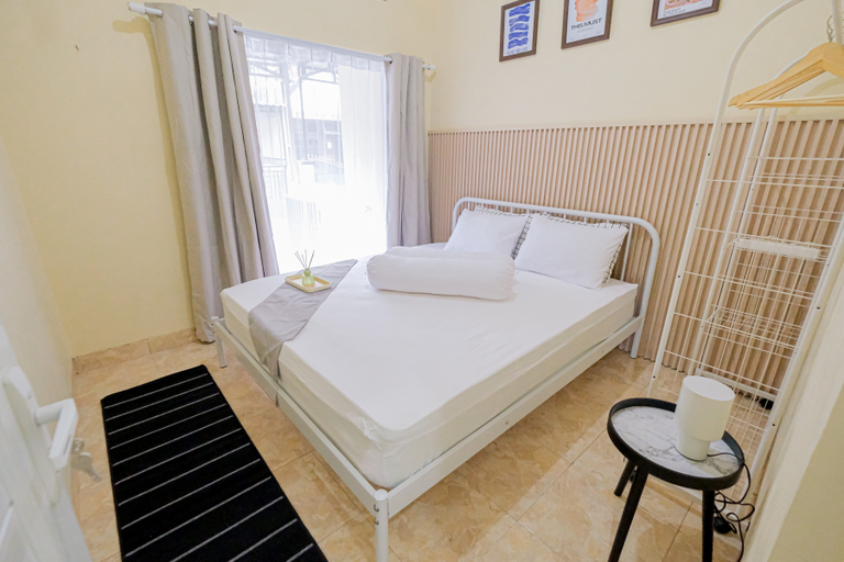 Others 3, Kelapa Homestay, Sleman