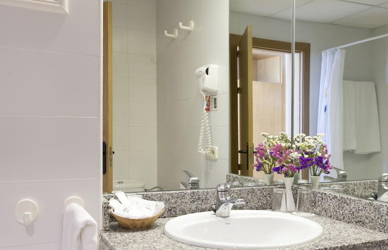 Bathroom 5, Valentin Reina Paguera - Adults Only, Baleares