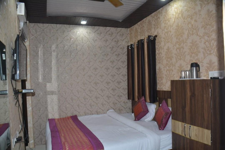 Others 4, Hotel Chandra Inn, Varanasi