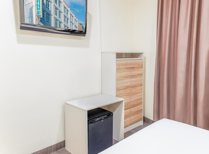 Amenities 8