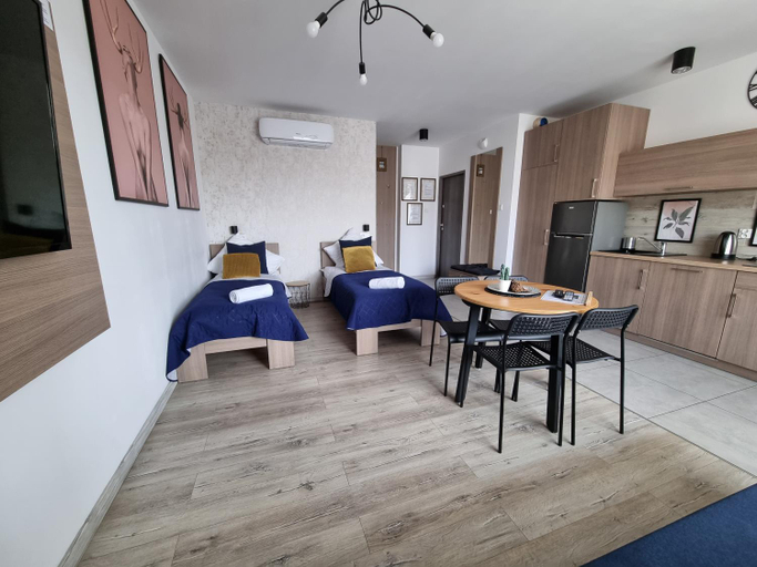 Dining Room 13