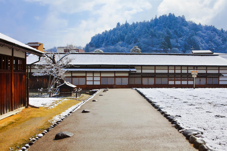 Nearby Landmark 4, Tomarotto Hostel, Takayama