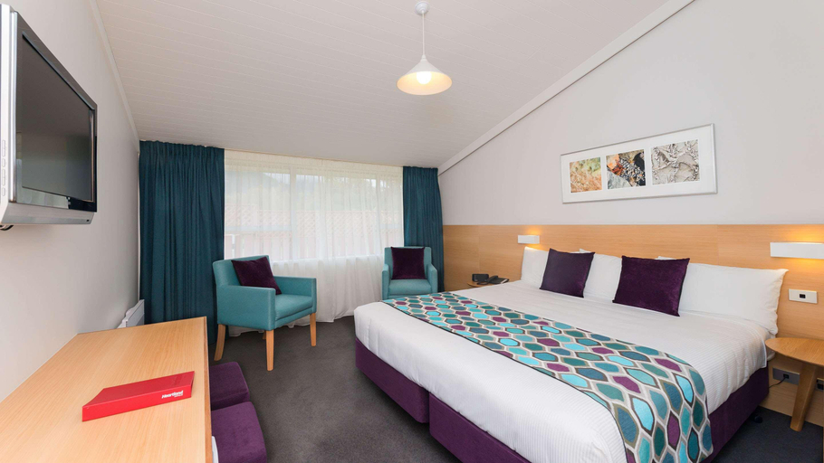 Bedroom 3, Heartland Hotel Fox Glacier, Westland