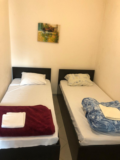 Others 3, Apartmani Marina