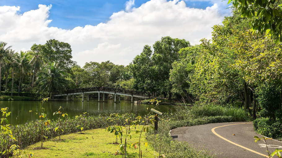 Nearby Landmark, Sleepinn Bang Chak, Phra Khanong