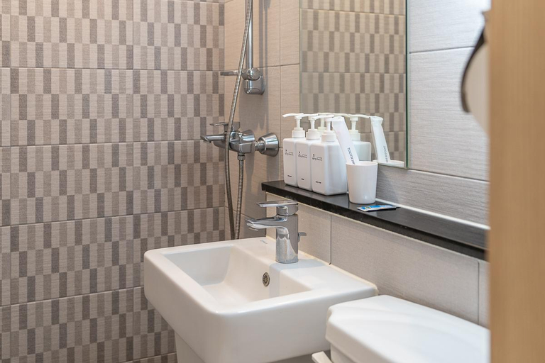 Bathroom 4