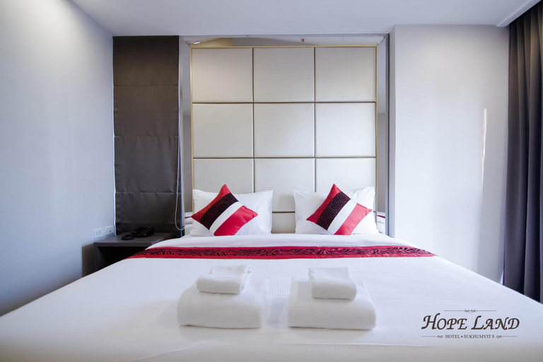 Bedroom 19