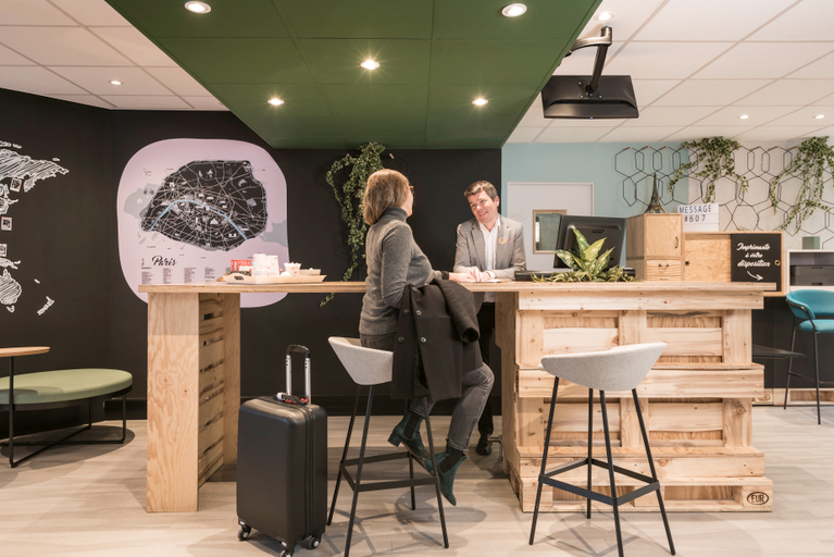 Food & Drinks 5, Aparthotel Adagio Paris Montmartre, Paris