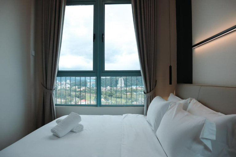Bedroom 3, Homesuite' Home at Bay Suites, Kota Kinabalu