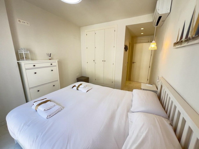 Bedroom 3, PUSHE Marina del Este Beach & Sport 2, Granada