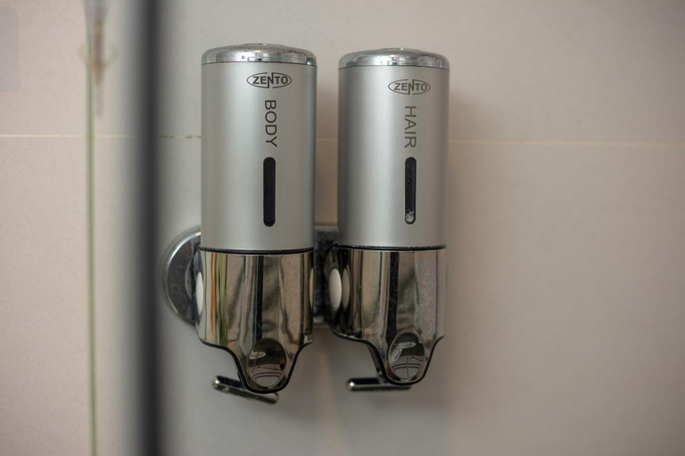 Bathroom 3, YR Hotel and Apartments, Ba Đình