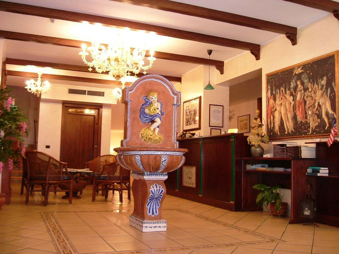 Public Area, Hotel U'Bais, Reggio Di Calabria