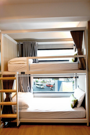 Bedroom 10
