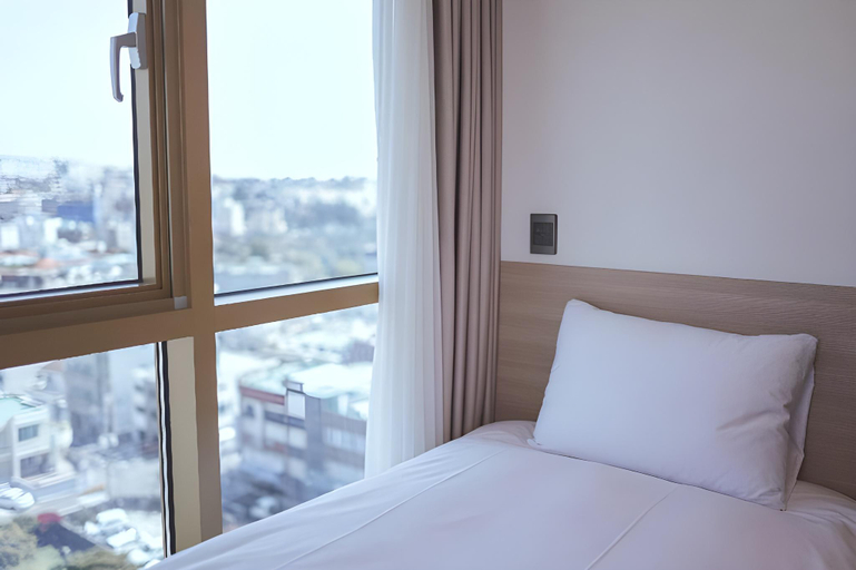 Bedroom 9