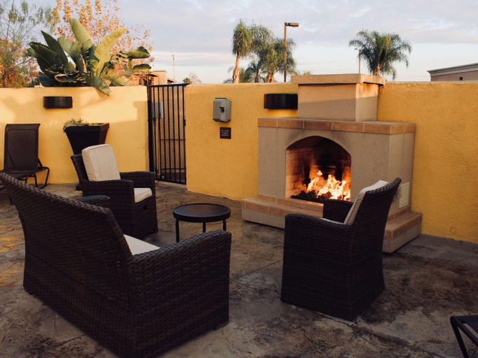 Sport & Beauty 2, Best Western Plus Arrowhead Hotel, San Bernardino