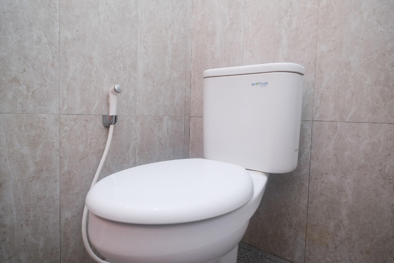 Bathroom 11