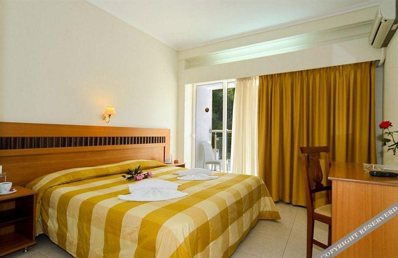 Bedroom 3, メンディ ホテル, Central Macedonia