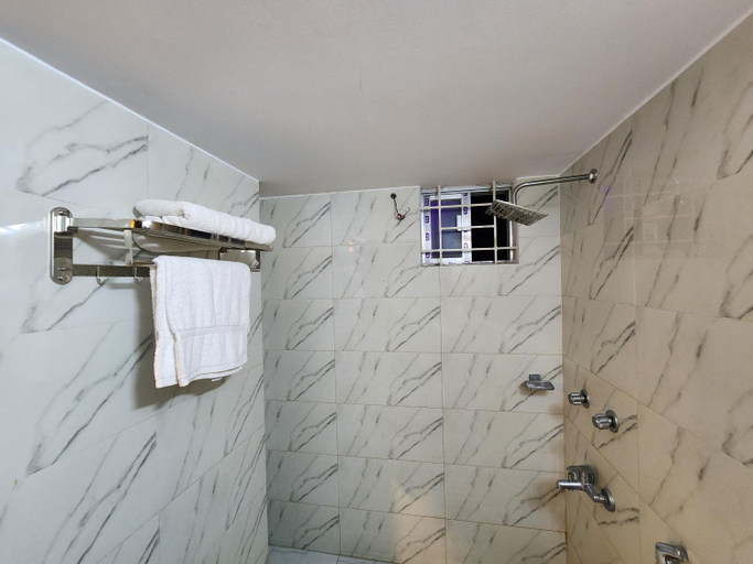 Bathroom 4, Hotel White Stone, Dhaka