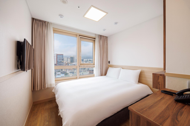 Bedroom 29
