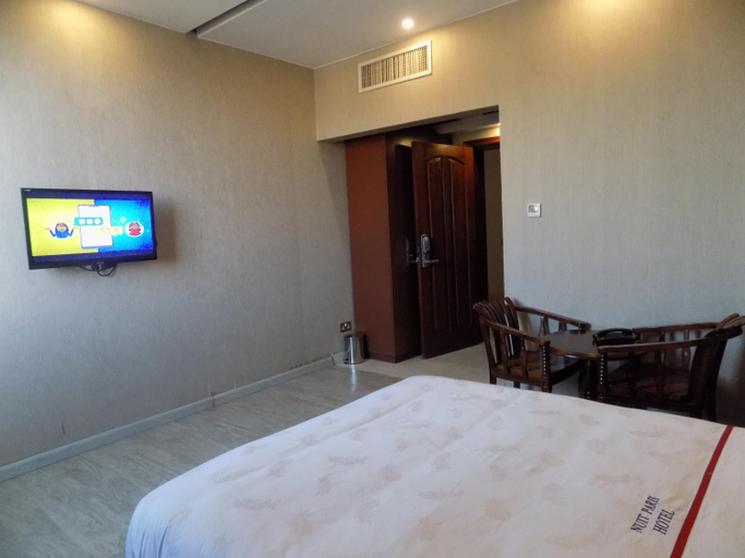 Bedroom 3, Freedom City Hotel, Jinja