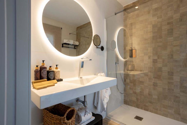 Bathroom 4, Finca Calderon Enoresort, Valencia