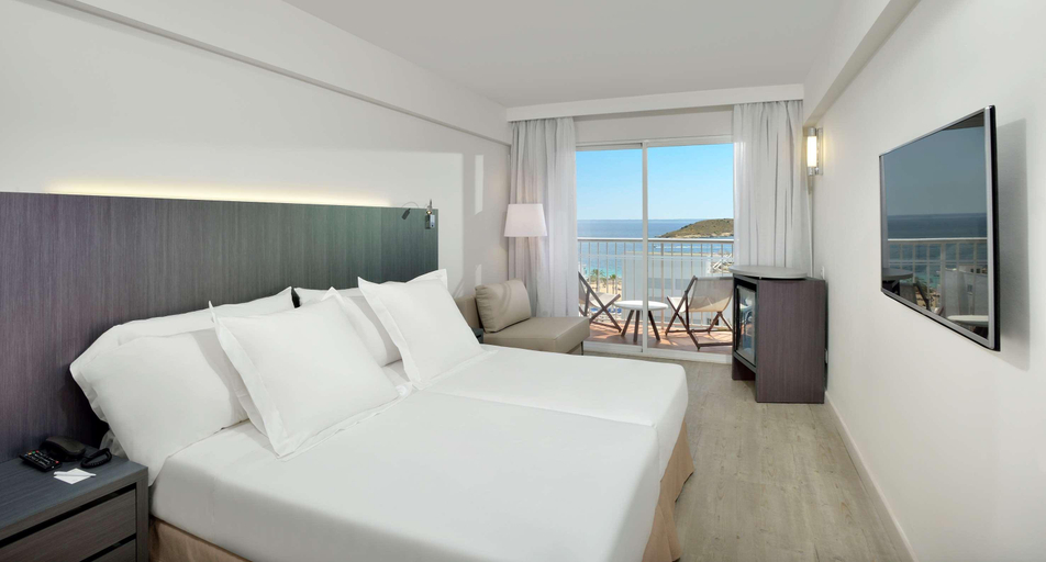 Bedroom 3, Sol House The Studio Calvia Beach, Baleares