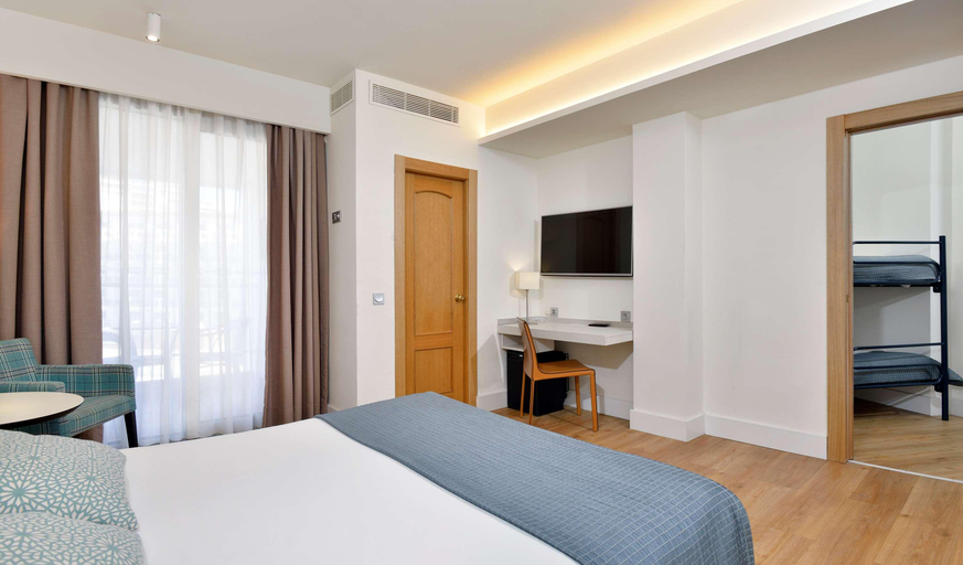 Bedroom 3, Sol Torremolinos Don Pedro, Málaga