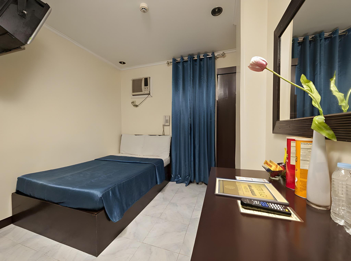 Bedroom 26