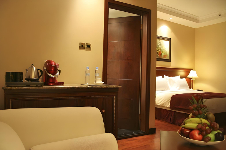 Bedroom 4, TRIANON ROYAL HOTEL, Abu Dhabi City