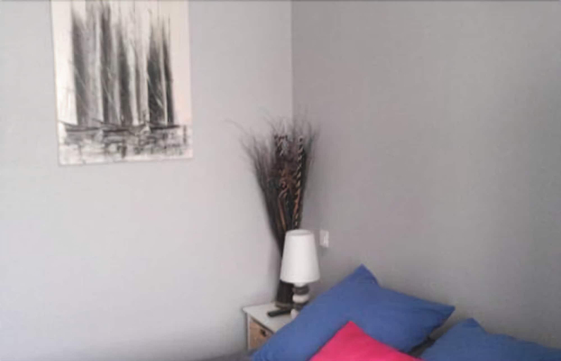 Bedroom 5, La Vieille Auberge, Deux-Sèvres
