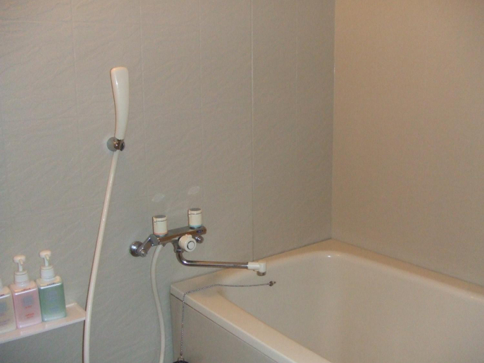 Bathroom 5, Yufuin Hotel Shuhokan, Yufu