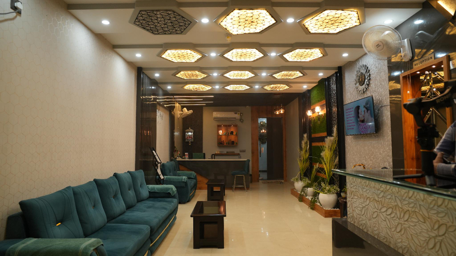 Public Area 3, Hotel Banaras Palace, Varanasi