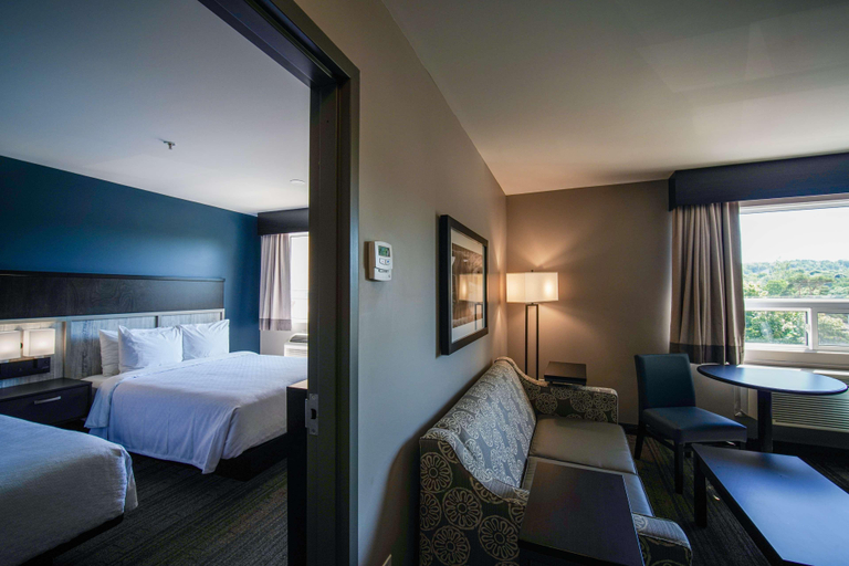 Public Area 4, Best Western Plus Chocolate Lake Hotel, Halifax