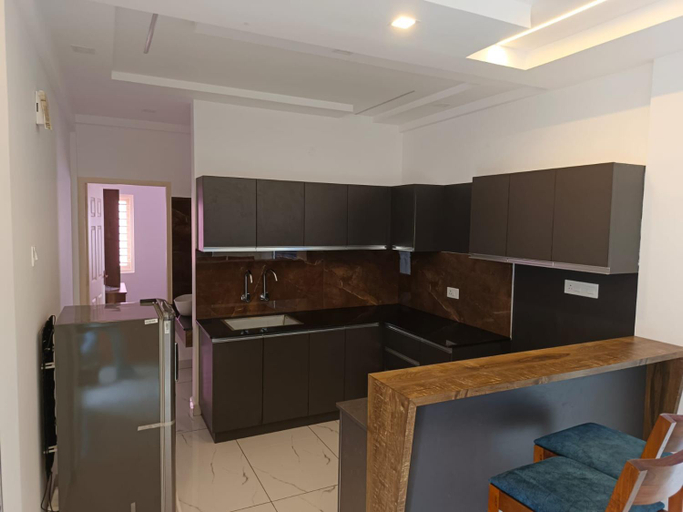 Others 5, Salite Service Apartments, Ernakulam