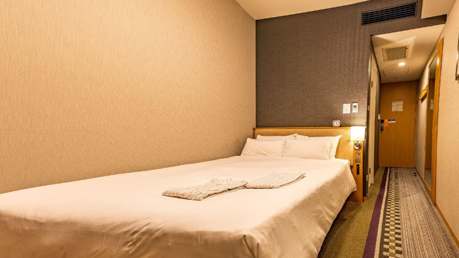 Bedroom 16