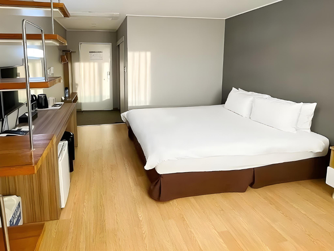 Bedroom 2, Pampas Hotel Jeju, Jeju