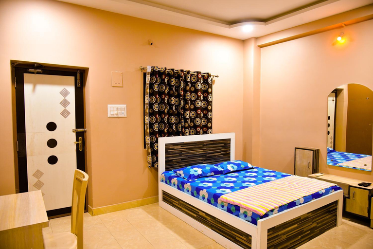 Others 1, VS Lodge, Cuddalore