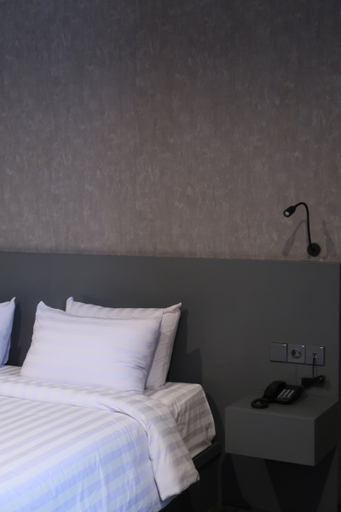 Fhandika Boutique Inc. Room Type - Fhandika SS