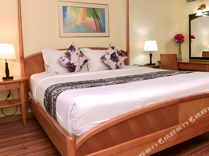 Bedroom 14