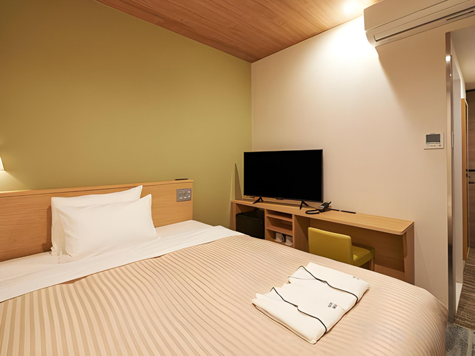Bedroom 14