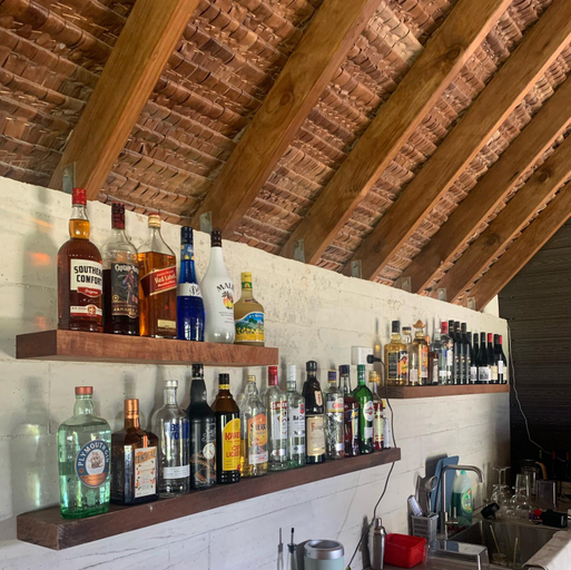 Food & Drinks 4, Bombua Beach House, South East Santo