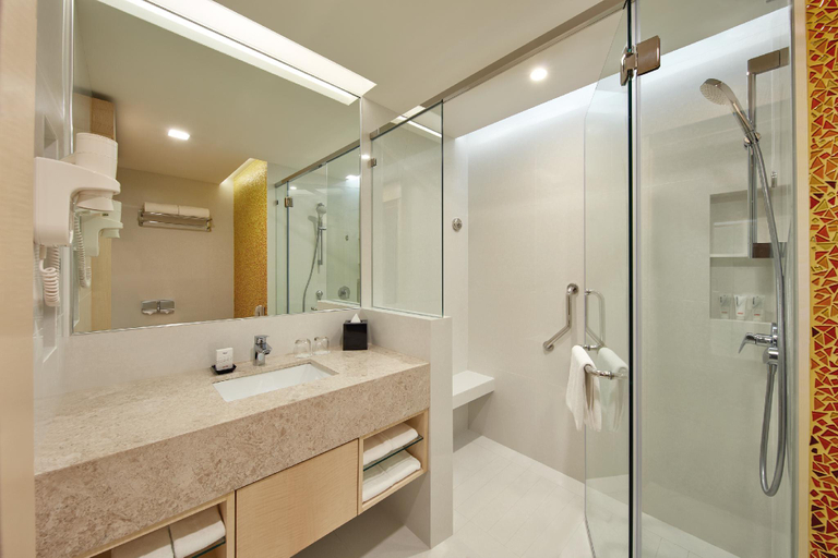 Bathroom 4