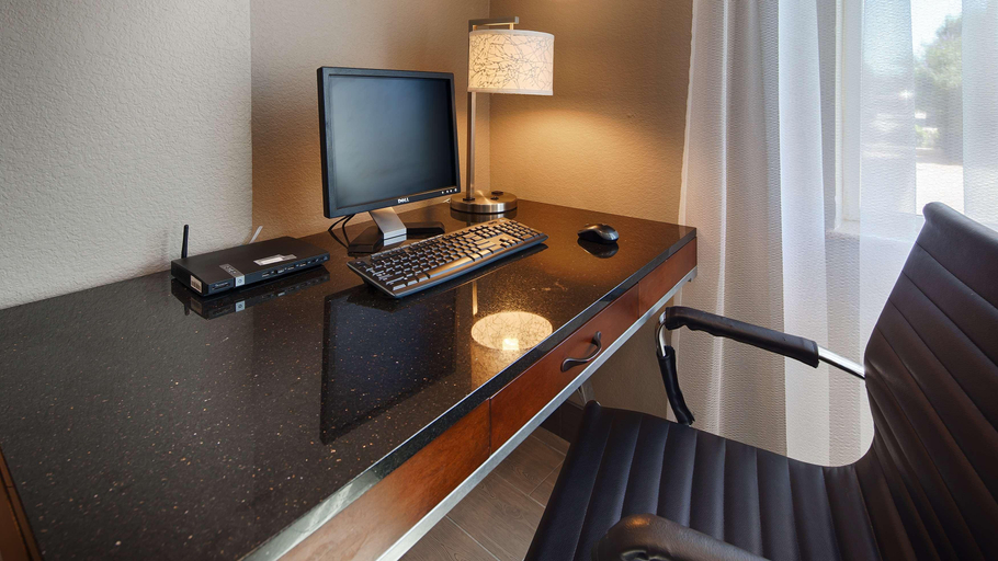 Others 5, Best Western South Plains Inn & Suites, Hockley