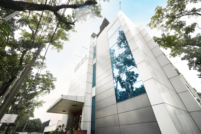 Exterior & Views 4, Sutan Raja Guest House Bandung, Bandung