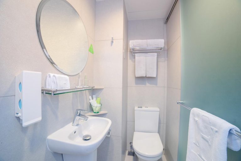 Bathroom 5