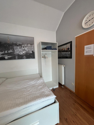 Others 5, Privatunterkunft Am Aaper Wald, Düsseldorf
