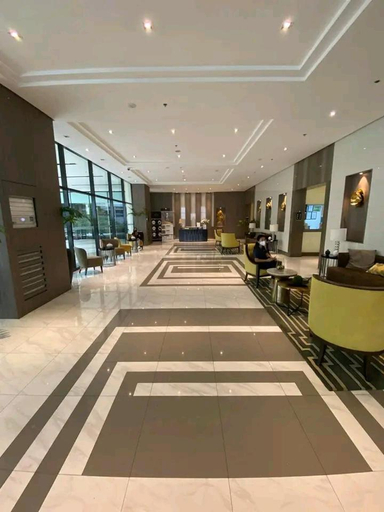 Others 5, 81 Newport Boulevard-Hyuna Place, Across NAIA T3, Pasay City